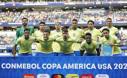 Brasil enfrenta Paraguai em busca da primeira vitória na Copa América