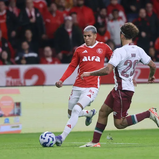 Fluminense vence Internacional no Beira-Rio e abre vantagem na Copa do Brasil