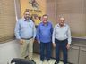 Rádio Itapiranga reúne candidatos a prefeito de São João do Oeste