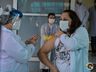 VÍDEO: Enfermeiros e médicos são os primeiros vacinados contra Covid-19 em SMOeste 