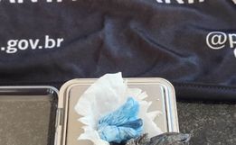 Polícia encontra drogas com passageira em Itapiranga