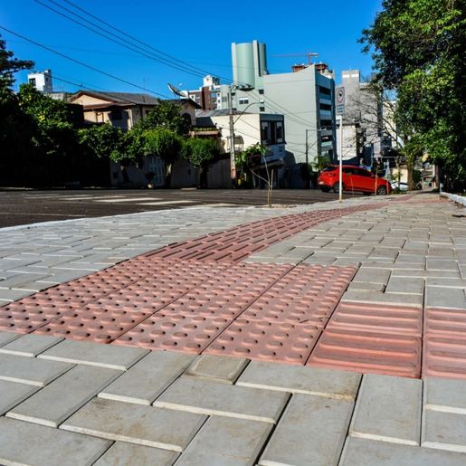 Mais de 200 famílias já solicitaram ajuda na construção de calçadas em SMOeste