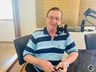 Sete meses após AVC, Padre Dionísio visita Rádio Itapiranga