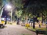 Praça central recebe nova iluminação com instalação de LED