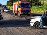Colisão entre carro e caminhão deixa uma pessoa ferida na BR-163