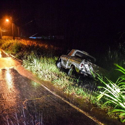 Saída de pista deixa homem ferido em São Miguel do Oeste