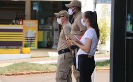 Polícia autua pessoas por descumprirem medidas restritivas