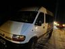 VÍDEO: Acidente entre veículo de passeio e duas vans deixa um ferido na BR 163, em SMO