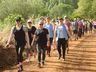 Mais de 400 pessoas participam da 5ª Caminhada da Primavera em SMO