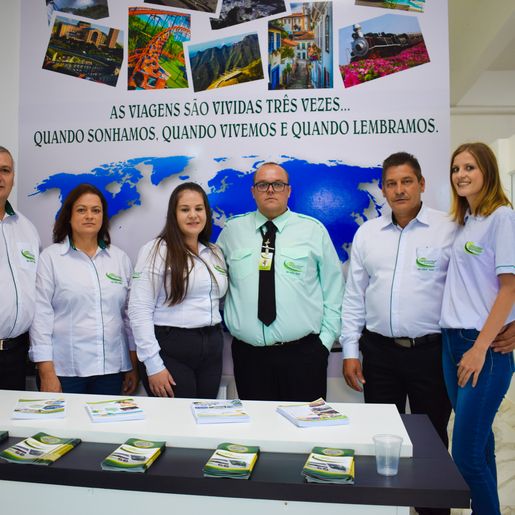 Michele Tur inaugura agência de viagens em São Miguel do Oeste; fotos