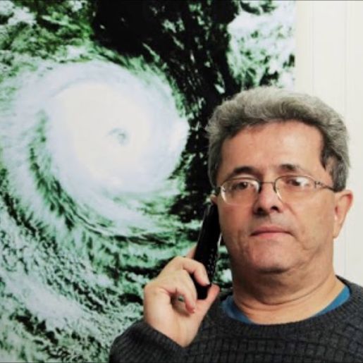 OUÇA: Chances de neve e chuva congelada passam a ser remotas na região
