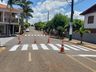 Ruas de Iporã do Oeste recebem pintura de novas faixas de sinalização