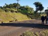 Motoqueiro tem fratura na perna em acidente na SC 496