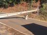 Condutor  sofre mal súbito e colide em poste de energia no centro de Tunápolis