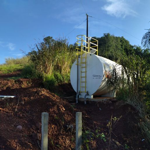 Itapiranga realiza trabalho de limpeza de reservatórios de água