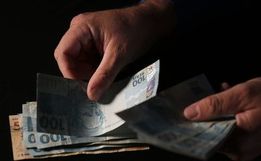 INSS começa a pagar 13º e novo salário mínimo nesta quinta-feira