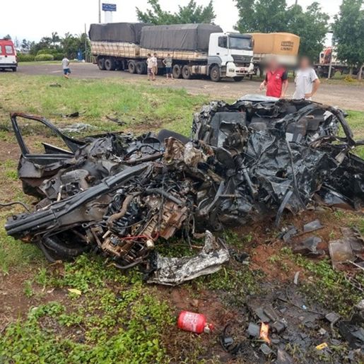 Acidente mata cinco pessoas na BR-153 no Paraná