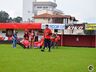 Em jogo de confusão e gol contra, Guarani é superado pelo Cometa