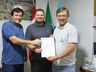 Legislativo de Iporã Do Oeste devolve mais de R$ 300 mil em sobras ao Executivo