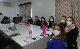 Secretaria de Assistência Social capacita servidores para retomada das oficinas