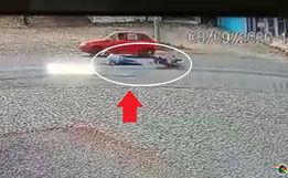 VÍDEO: Câmera flagra queda de moto devido ao óleo na pista em SMO