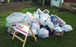 Moradores de São José do Cedro realizam recolha de lixo reciclável 