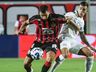 Grêmio cede empate para o Vitória e segue na zona do rebaixamento do Brasileirão