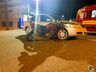 VÍDEO: Entregador fica ferido em colisão entre moto e carro