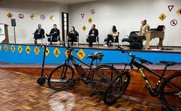 Fórum sobre trânsito discute mobilidade segura de pedestres e ciclistas 