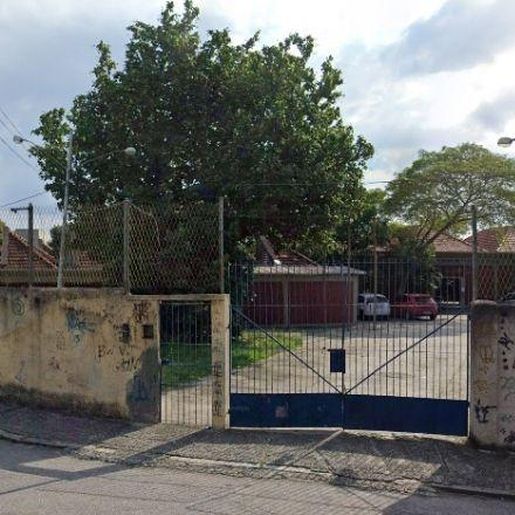 Crianças são esfaqueadas em escola no Rio de janeiro 