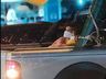 Homem com COVID levado na carroceria de carro para hospital recebe alta