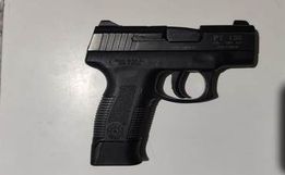 Criminoso invade casa e foge após mulher efetuar disparos de arma de fogo