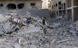 Israel mantém ofensiva em Gaza apesar de apelos por cessar-fogo e negociações de paz