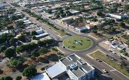 Tamanho de órgão genital de crush gera dia de fúria em mulher no motel
