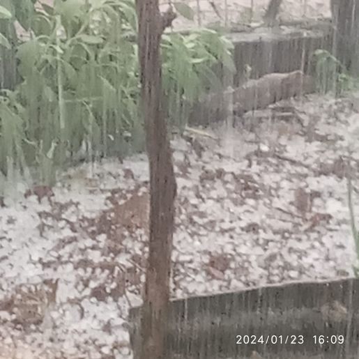 Chuva de granizo atinge interior de Campo Erê e São Bernardino 