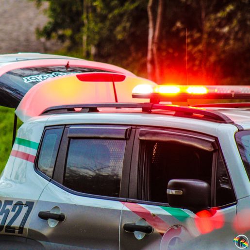 PM flagra jovem sem habilitação pilotando moto em São Miguel do Oeste
