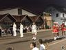 Grande público acompanha o acionamento das luzes de Natal na praça de São João do Oeste