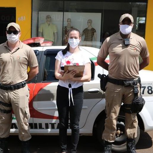 Polícia autua pessoas por descumprirem medidas restritivas