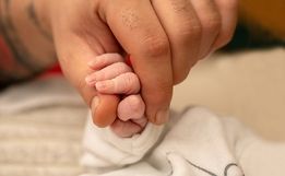 Mais um bebê morre em decorrência da Covid-19 em Chapecó