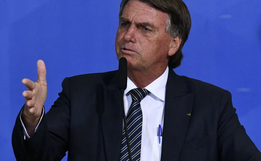 “Se eu contar uma mentira, você acredita se quiser”, diz Bolsonaro sobre fake news