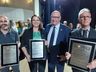 Professor de Itapiranga recebe homenagem no 28ª Prêmio Educador Elpídio Barbosa