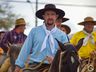 Cavalgada em homenagem ao Dia do Gaúcho ocorre em São Miguel do Oeste