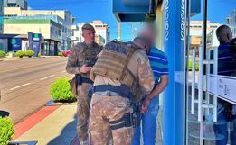 Idoso é flagrado com cocaína e crack e acaba preso no centro de SMO