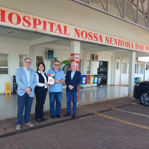 Comitiva de autoridades do Estado visitam hospital de Iporã do Oeste