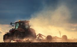 Agricultura inicia distribuição do calcário para aumentar a produtividade nas lavouras