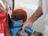 Petrobras reajusta gasolina em 7,6% e aumento vale a partir desta terça-feira