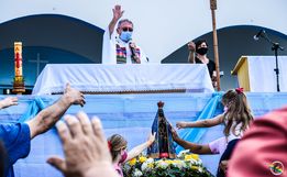 Missa em honra à Nossa Senhora Aparecida reúne fiéis em SMO