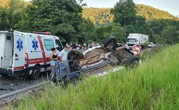 Grave acidente deixa duas pessoas feridas na SC-157