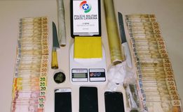Polícia Militar prende três homens por tráfico de drogas em SMOeste 