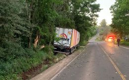 SC-163 será interditada para retirada de caminhão envolvido em acidente